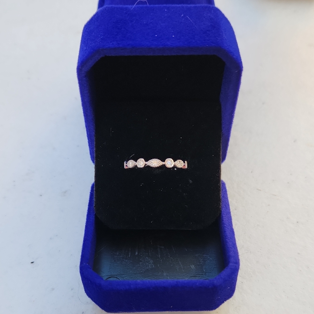 Dazzling Sterling Silver Women's Ring with 0.30ct Moissanite Accents